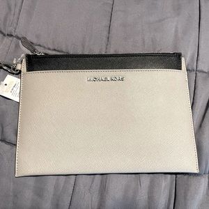 NWT Michael Kors Travel Clutch